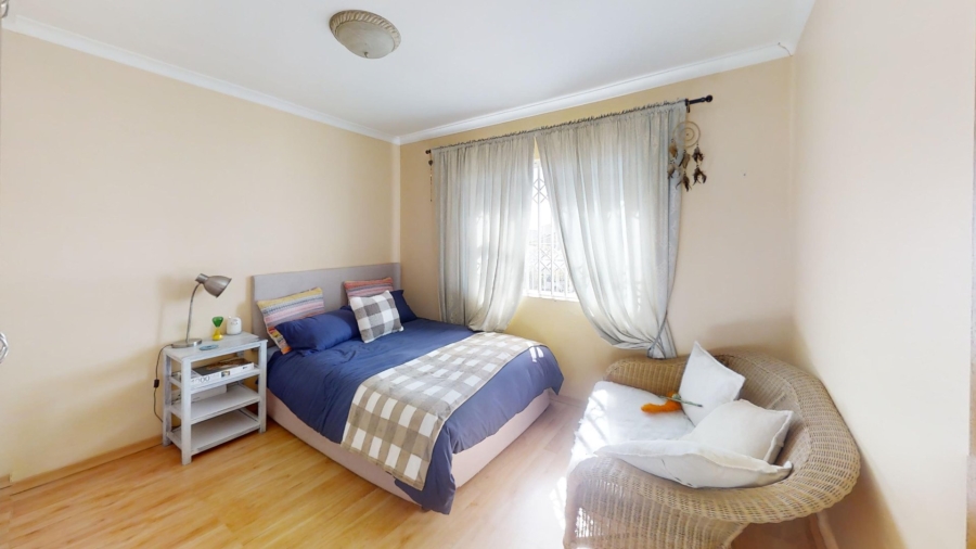 4 Bedroom Property for Sale in Kensington Western Cape